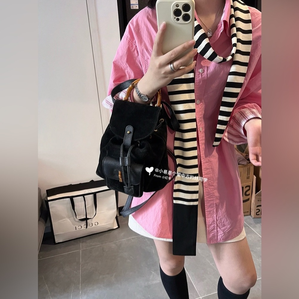 Auth💚Vintage Gucci Black Suede Backpack with Bamboo Accents